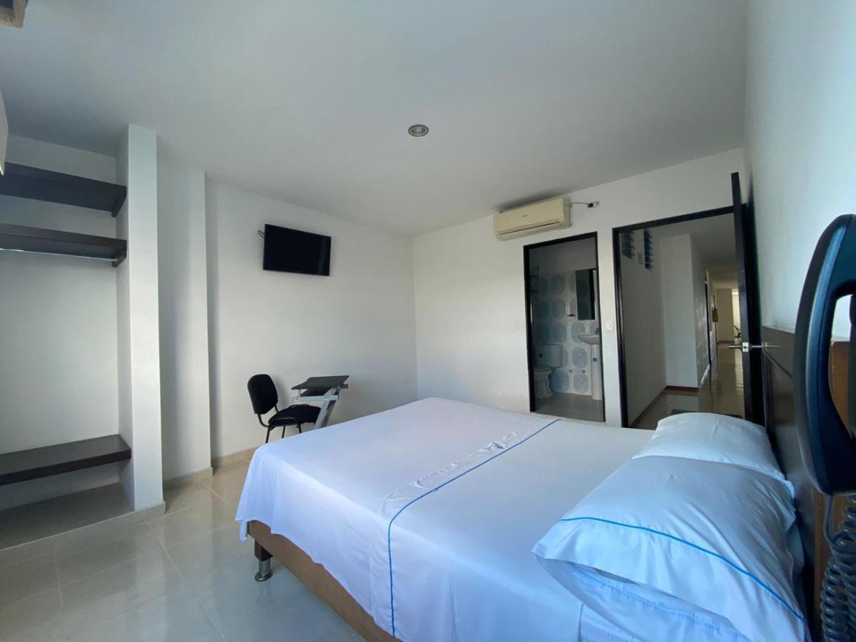 Hotel Torres Del Llano 요팔 외부 사진