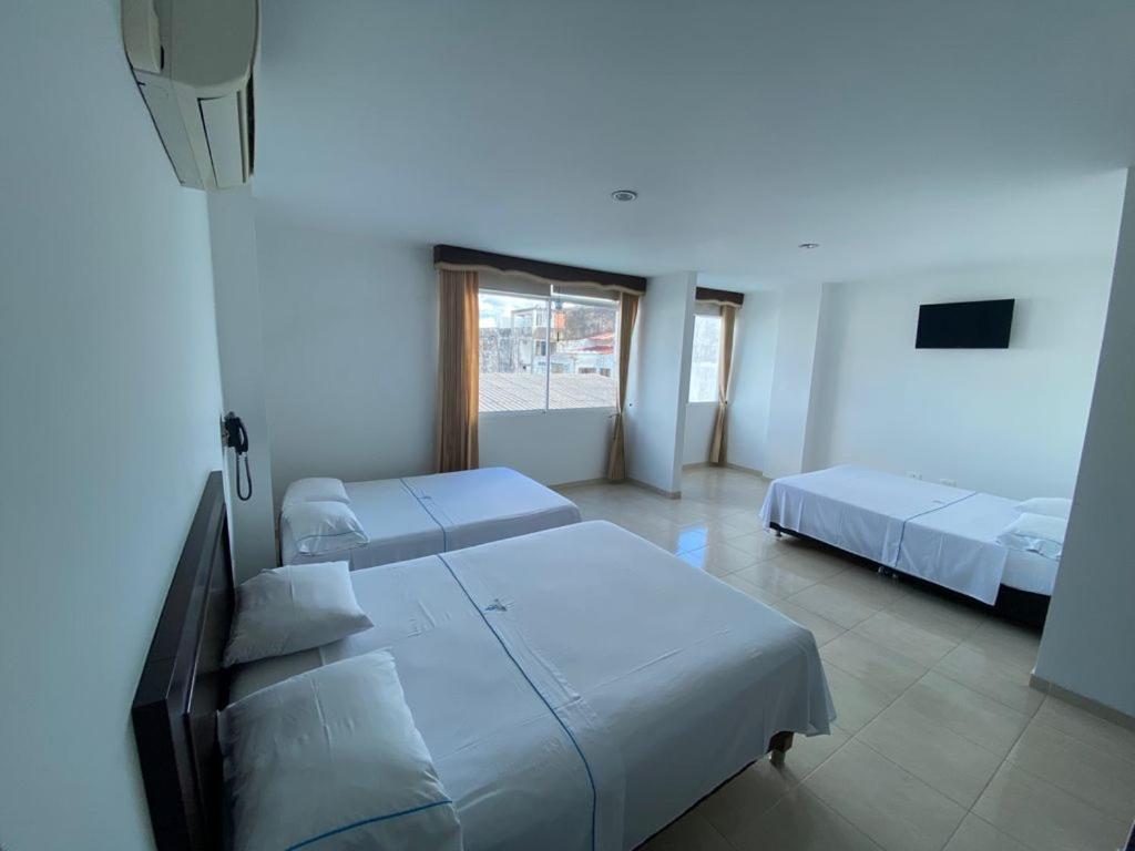 Hotel Torres Del Llano 요팔 외부 사진