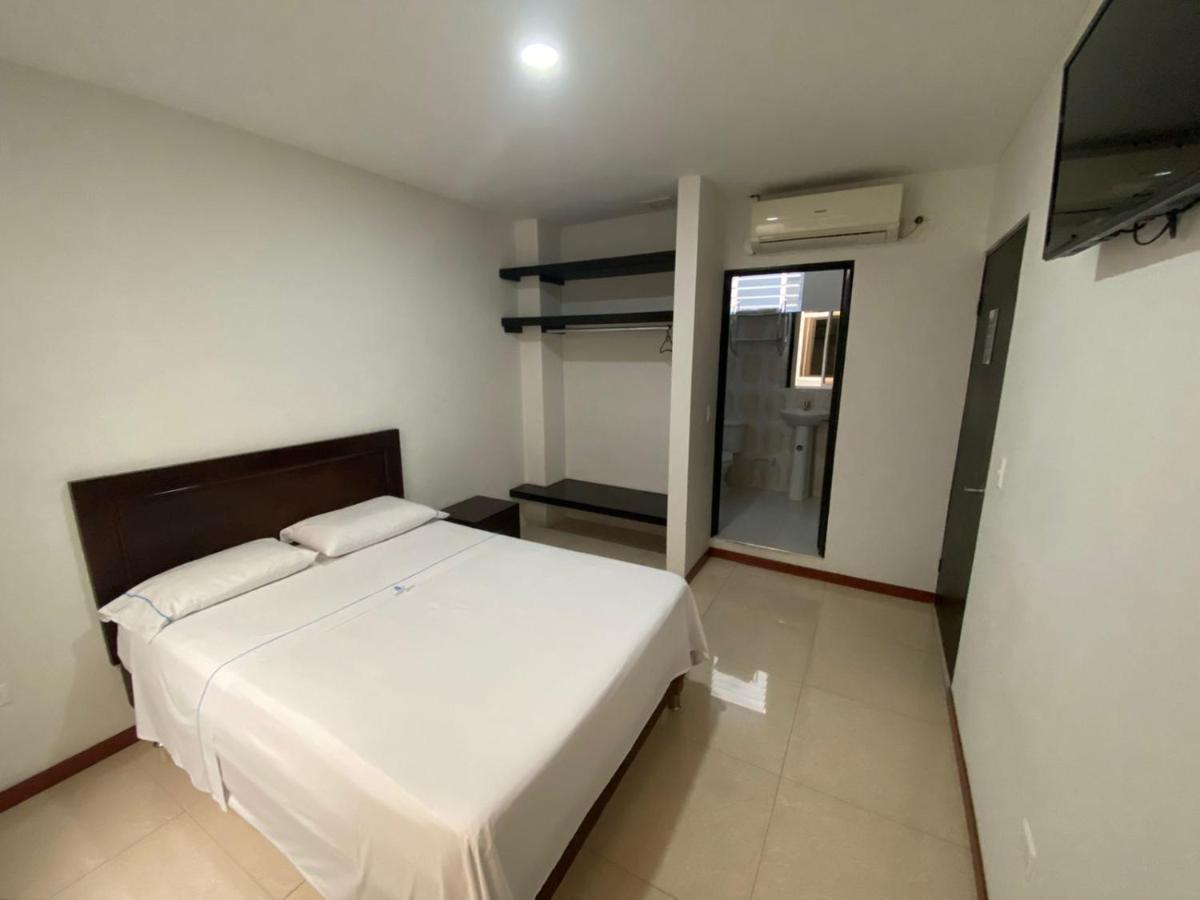 Hotel Torres Del Llano 요팔 외부 사진