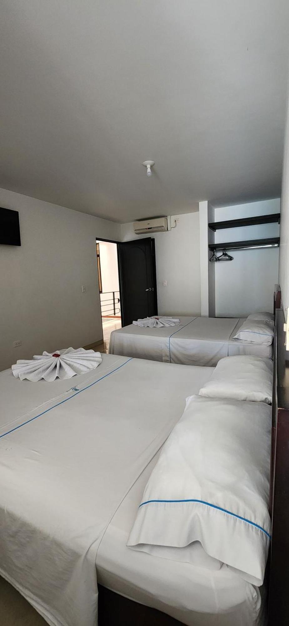 Hotel Torres Del Llano 요팔 외부 사진