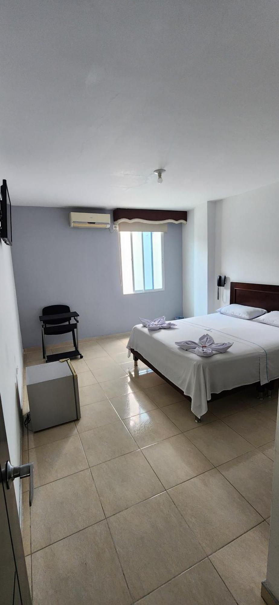 Hotel Torres Del Llano 요팔 외부 사진